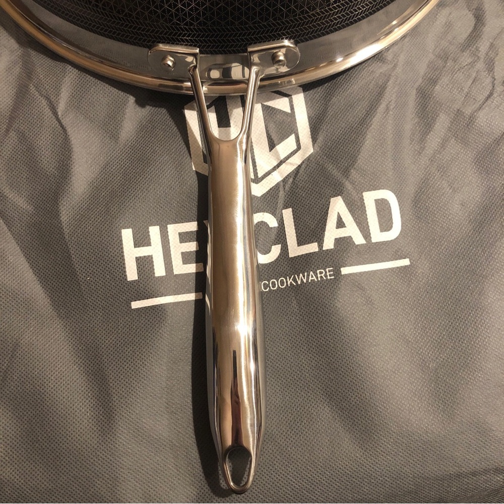 HexClad 12-Inch Wok Hybrid Nonstick Cookware Stay Cool Handle - Picture 9 of 9
